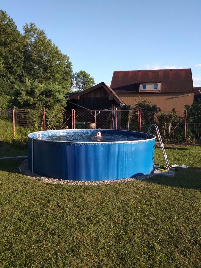 Privat Em & Mi Villa Lipótszentmiklós Kültér fotó